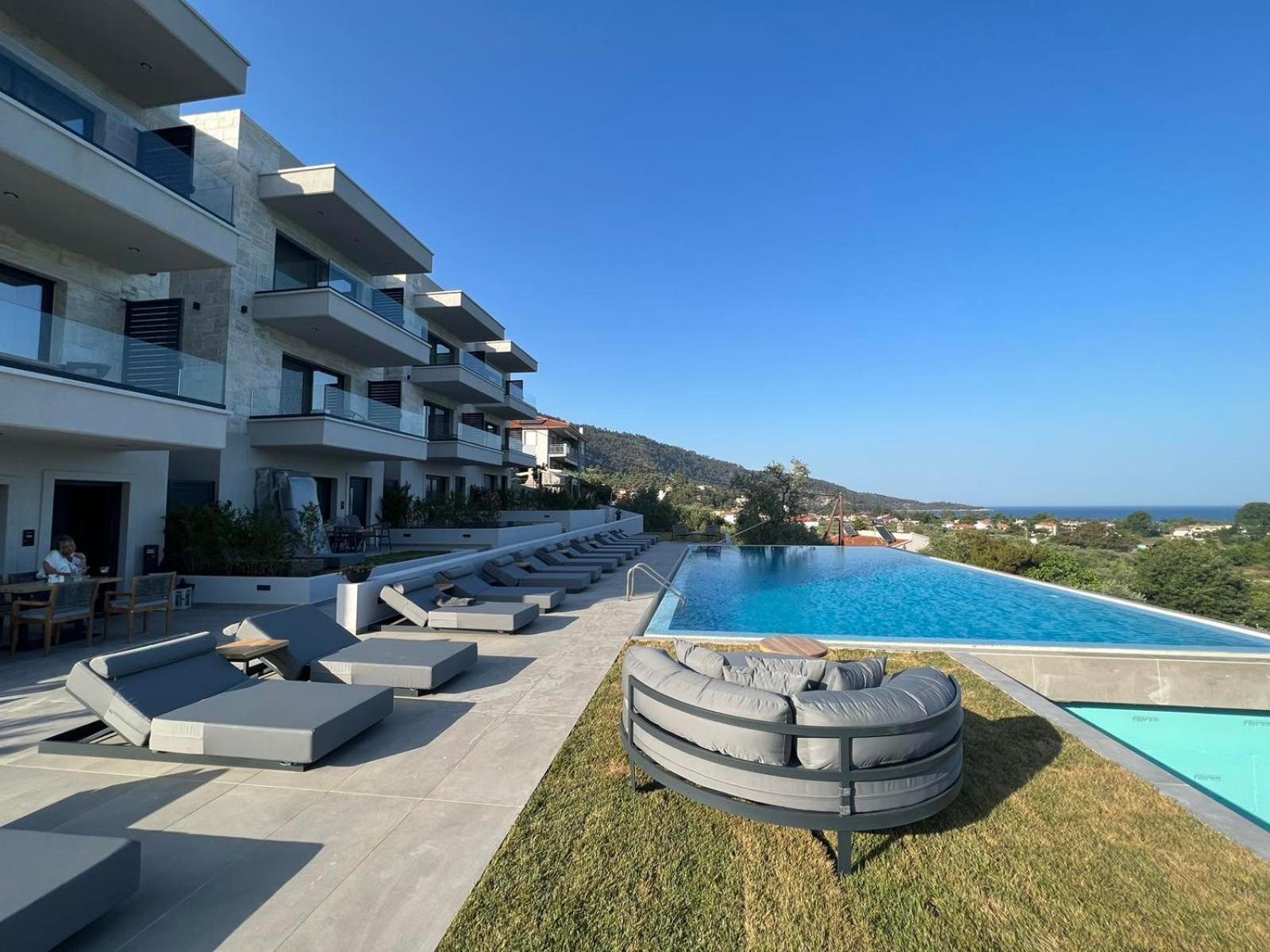 Toska Tower Aparthotel Chrysi Ammoudia Luaran gambar